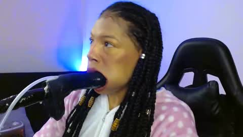 anabel alice gandara  online show from January 19, 7:36 am