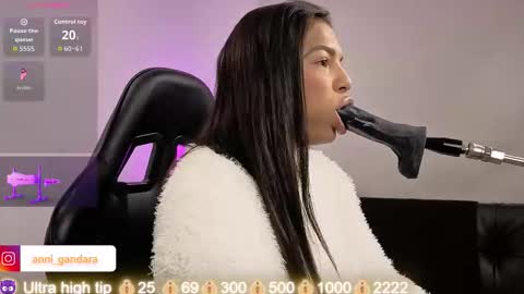 anabel alice gandara  online show from October 28, 11:33 am