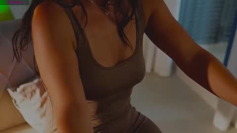Snapshot of anabelcurvy chatting on October 23, 1:34 pm anabelcurvy online show from October 23, 1:34 pm