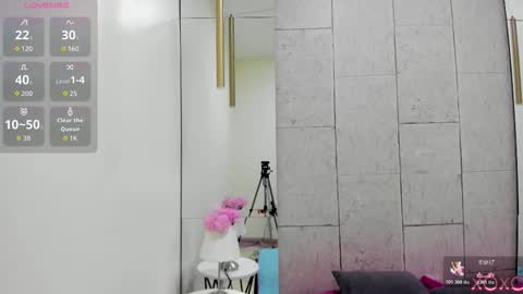 Anna online show from January 9, 8:25 pm