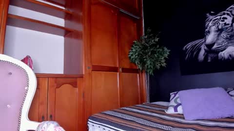 Anahi online show from February 26, 3:32 am