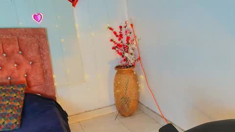 Anahi online show from February 18, 3:31 pm