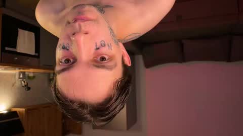 simon online show from October 10, 11:53 pm