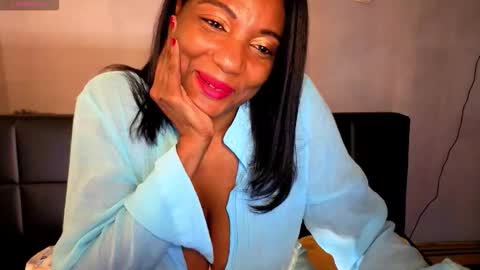 Ana online show from October 11, 4:54 pm