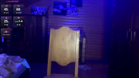 Ashley Cooper online show from November 27, 5:31 pm