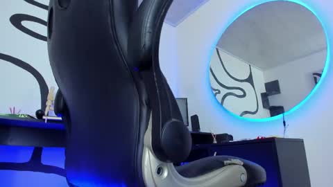 Andrs   -                   online show from September 17, 1:31 am