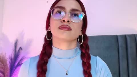 Andra Cyrus online show from October 3, 5:54 pm