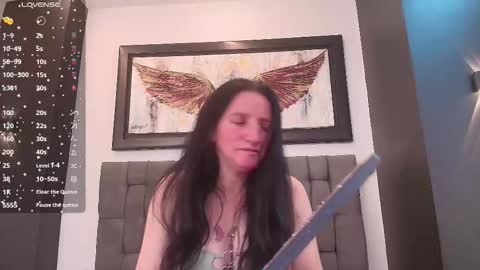 Cloe online show from January 7, 3:33 am