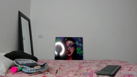 Andrea Cherry online show from September 29, 6:18 pm