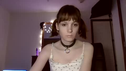 andrea online show from December 14, 3:39 am