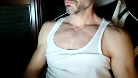 andrea_feetlover online show from June 28, 2:29 am
