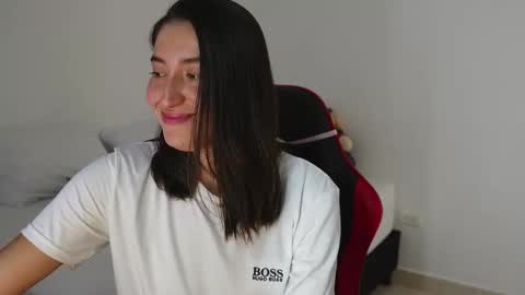 Andrea online show from February 2, 6:26 pm