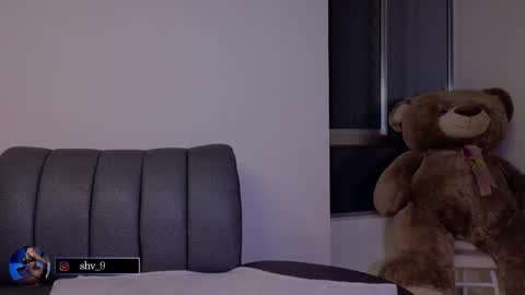    online show from April 11, 6:40 am