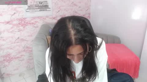 Andrea online show from November 12, 1:35 pm