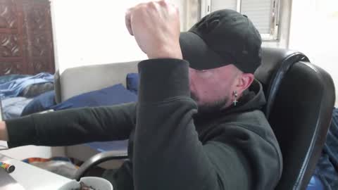  Instagram  online show from January 8, 11:10 pm