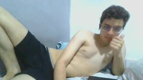 andres129494 online show from November 13, 3:20 am