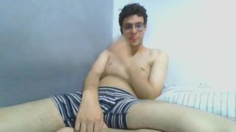 andres129494 online show from November 14, 3:20 am