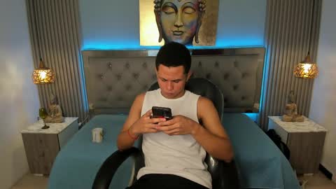 IM ANDRES online show from May 29, 3:48 am