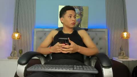 IM ANDRES online show from May 26, 3:45 am