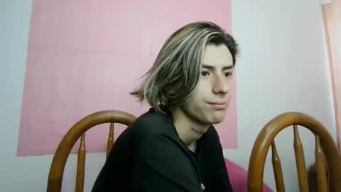 Alann online show from March 7, 2:28 pm