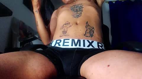 Andrs   o online show from February 5, 7:01 am