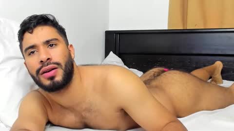 Snapshot of andres_cortes5 chatting on September 11, 10:11 pm ANDRES CORTES   online show from September 11, 10:11 pm