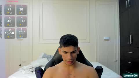 andres_stud online show from May 24, 4:09 am