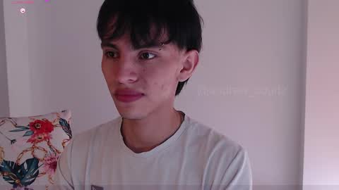 Andrew Courtz online show from November 26, 2:25 pm