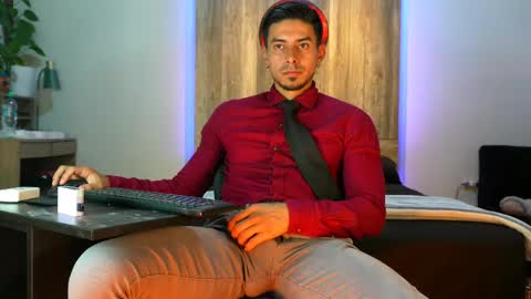 Andrew online show from April 5, 6:54 am