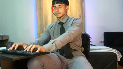 Andrew online show from March 12, 2:52 am