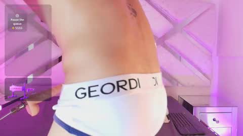 andrew_haalls online show from February 11, 11:52 pm