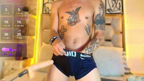 andrew_haalls online show from November 14, 9:27 pm