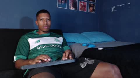 Andrew online show from February 11, 8:42 pm