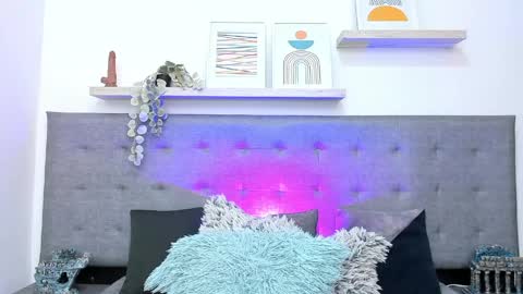 andrew restrepo online show from April 21, 3:30 pm