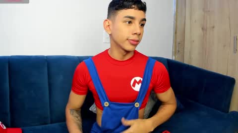 Andrew M. online show from April 13, 11:09 pm