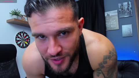 Andrew Diaz online show from January 16, 3:45 am