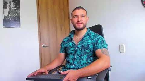 Andrew Diaz online show from September 14, 6:09 pm