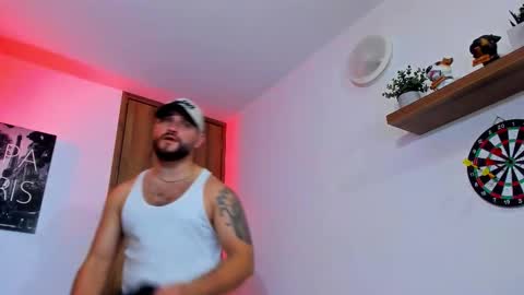 Andrew Diaz online show from October 10, 5:02 am