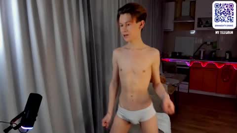 Andrew online show from February 15, 6:23 pm