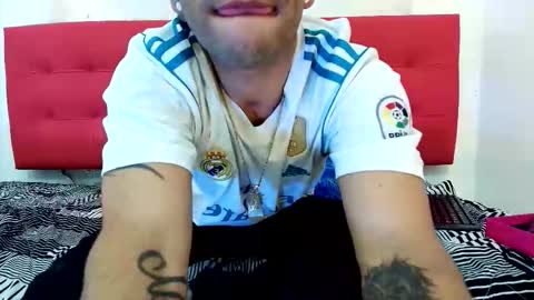   online show from November 11, 3:52 am