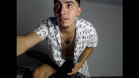 andriuhot066 online show from December 16, 11:12 am