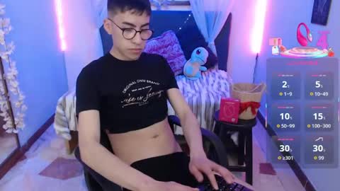 Andy online show from May 8, 4:51 am