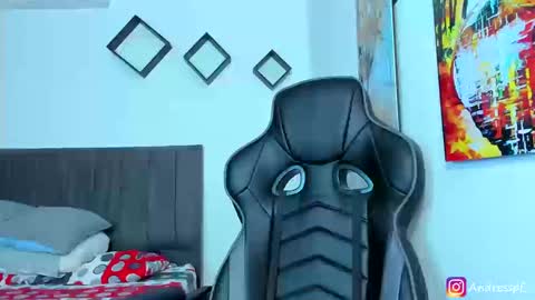 Andres online show from September 9, 6:08 pm