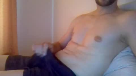 andyj831 online show from June 24, 11:28 am