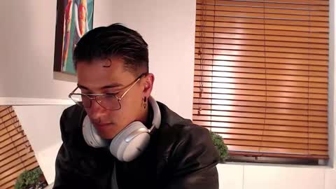 Andy Joy  online show from September 23, 11:37 am