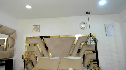 andyxibrat online show from October 27, 8:53 pm