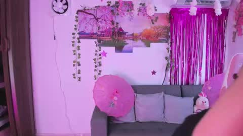          online show from February 20, 1:40 pm