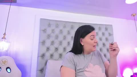 anette_cooper online show from April 22, 3:46 am