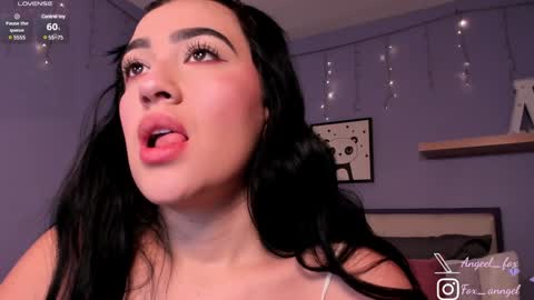 Snapshot of angeel_fox chatting on January 31, 6:24 am Angel online show from January 31, 6:24 am