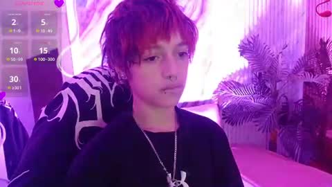 angeel_tay online show from July 26, 11:52 am